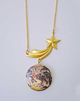 Illustration for article titled Celebrate Your Love of Space With This Solar System Necklace